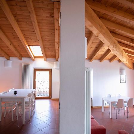 IseoLakeRental - Casa del Pescatore Riva di Solto Exterior foto