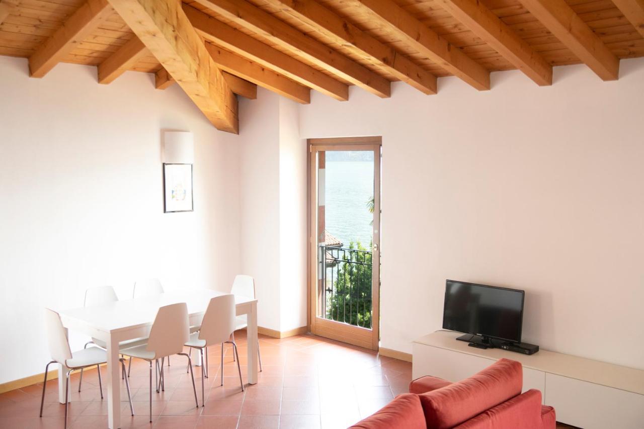 IseoLakeRental - Casa del Pescatore Riva di Solto Exterior foto
